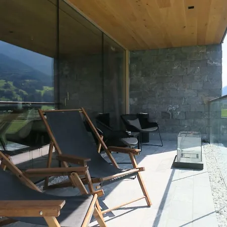 Alpenmaisonette Gipfelstuermer Daire Bramberg am Wildkogel
